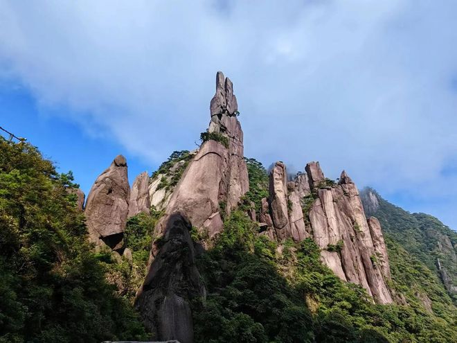 点有哪些参团去南昌5日游花费多少钱爱游戏app体育报团去江西玩五天景