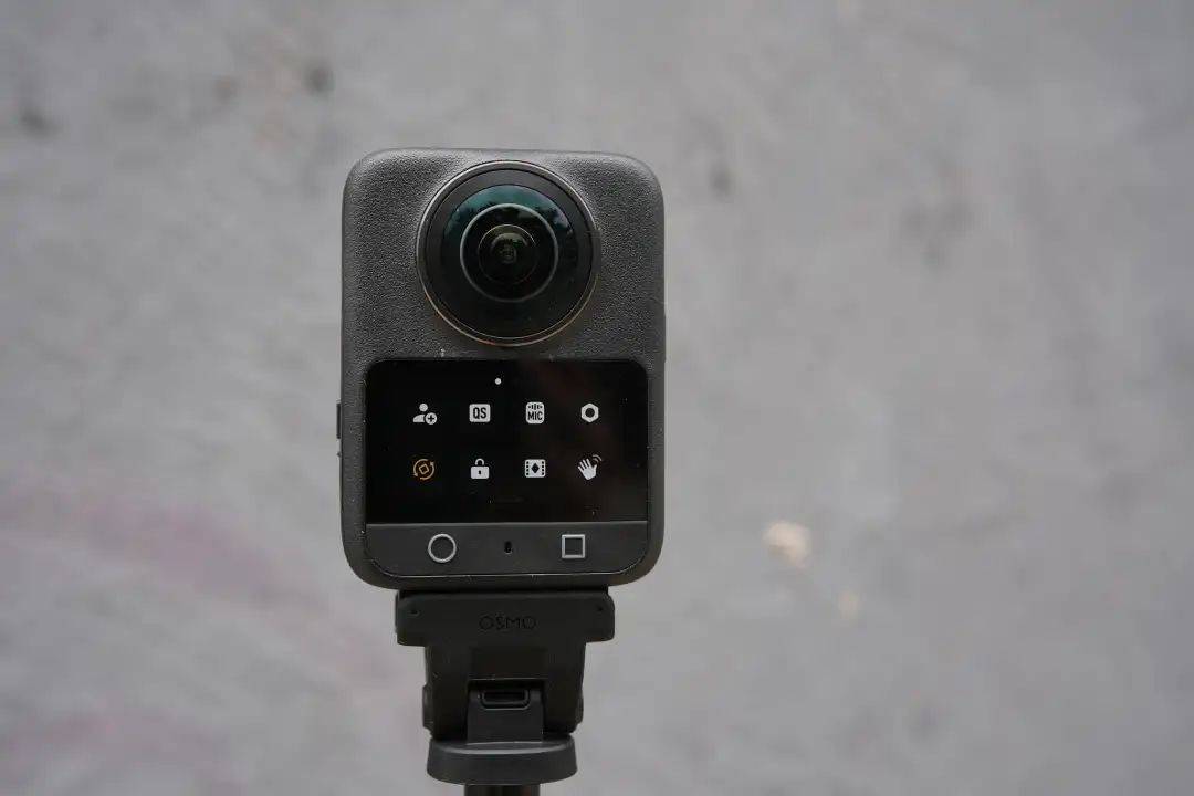 DJI OSMO360 深度评测爱游戏app上天入地从内而外：大疆(图10)